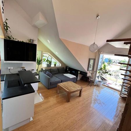 Apartament Loft Z Antresola W Gdanskuアパートメント エクステリア 写真